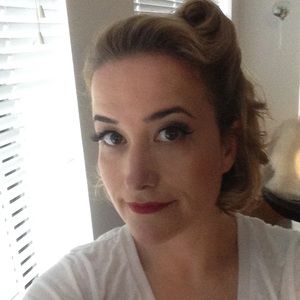 Meet your Posher, Jo